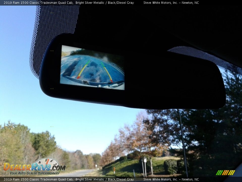 2019 Ram 1500 Classic Tradesman Quad Cab Bright Silver Metallic / Black/Diesel Gray Photo #22