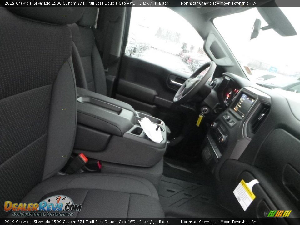 2019 Chevrolet Silverado 1500 Custom Z71 Trail Boss Double Cab 4WD Black / Jet Black Photo #10