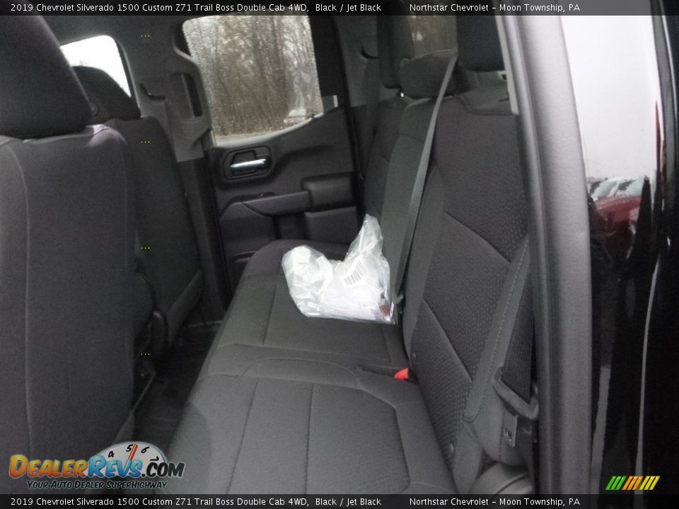 2019 Chevrolet Silverado 1500 Custom Z71 Trail Boss Double Cab 4WD Black / Jet Black Photo #12