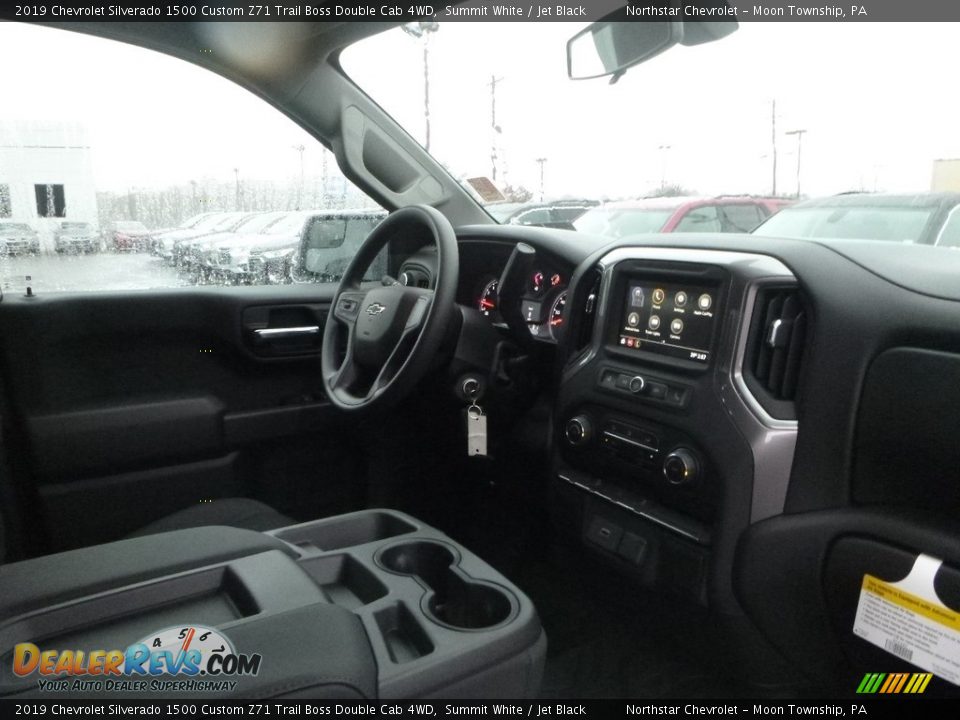 2019 Chevrolet Silverado 1500 Custom Z71 Trail Boss Double Cab 4WD Summit White / Jet Black Photo #11
