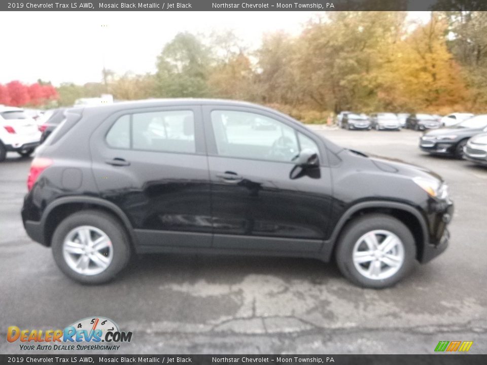 2019 Chevrolet Trax LS AWD Mosaic Black Metallic / Jet Black Photo #6