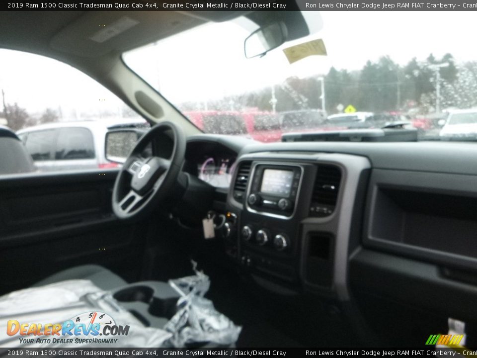 2019 Ram 1500 Classic Tradesman Quad Cab 4x4 Granite Crystal Metallic / Black/Diesel Gray Photo #10