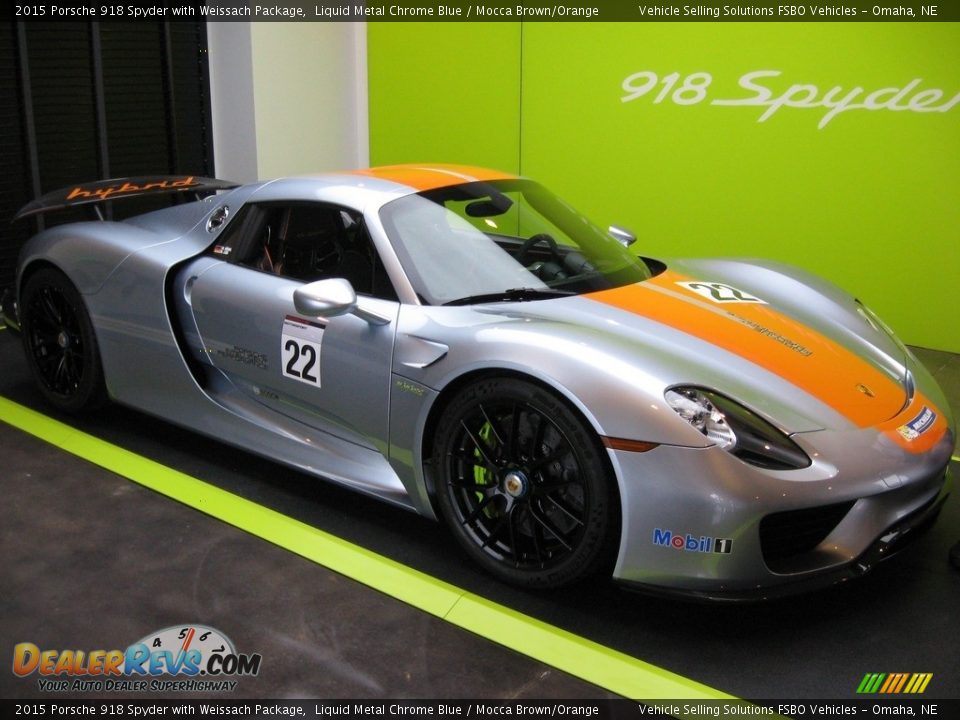 Front 3/4 View of 2015 Porsche 918 Spyder with Weissach Package Photo #18