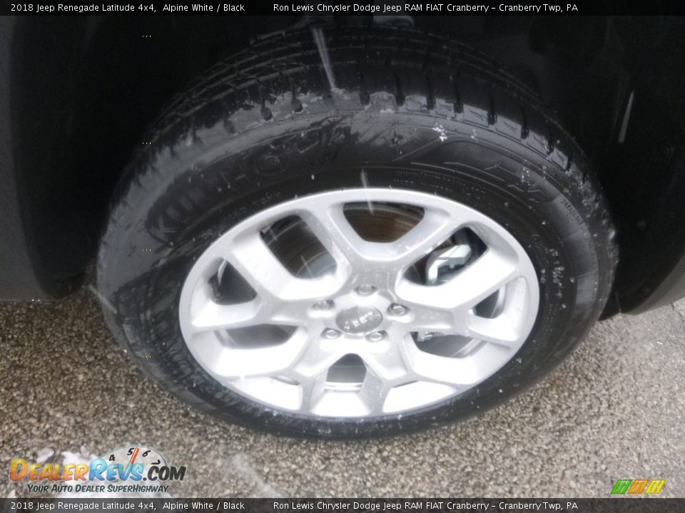 2018 Jeep Renegade Latitude 4x4 Alpine White / Black Photo #9