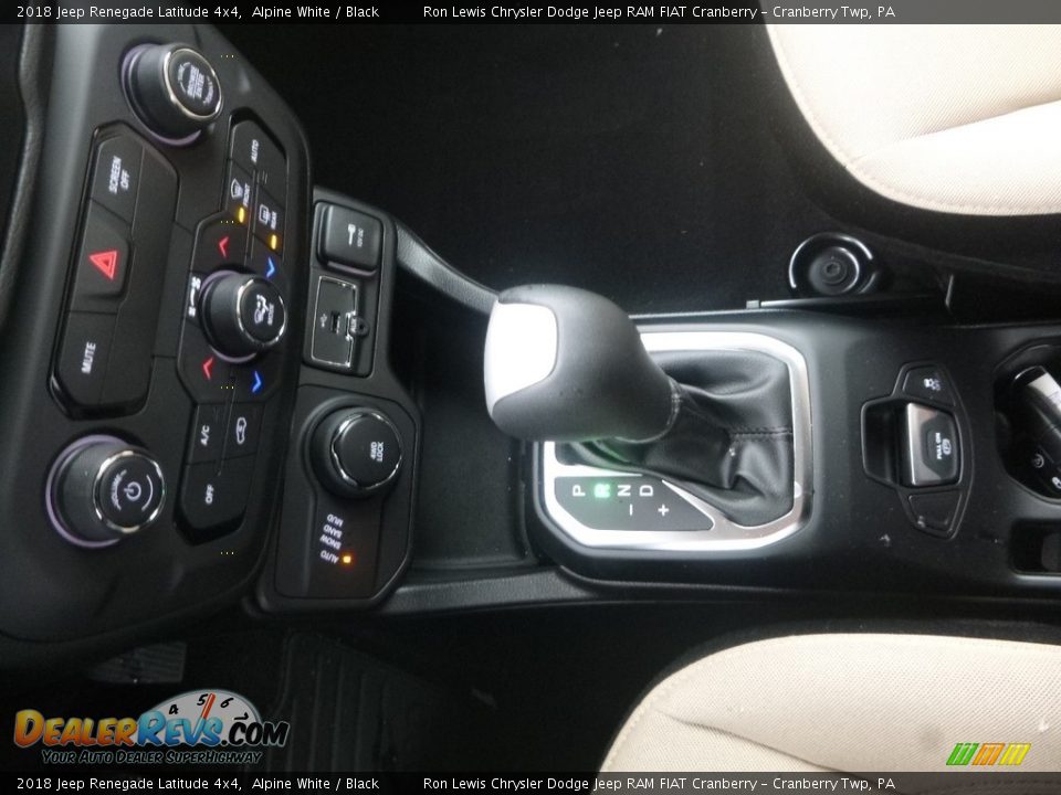 2018 Jeep Renegade Latitude 4x4 Alpine White / Black Photo #20
