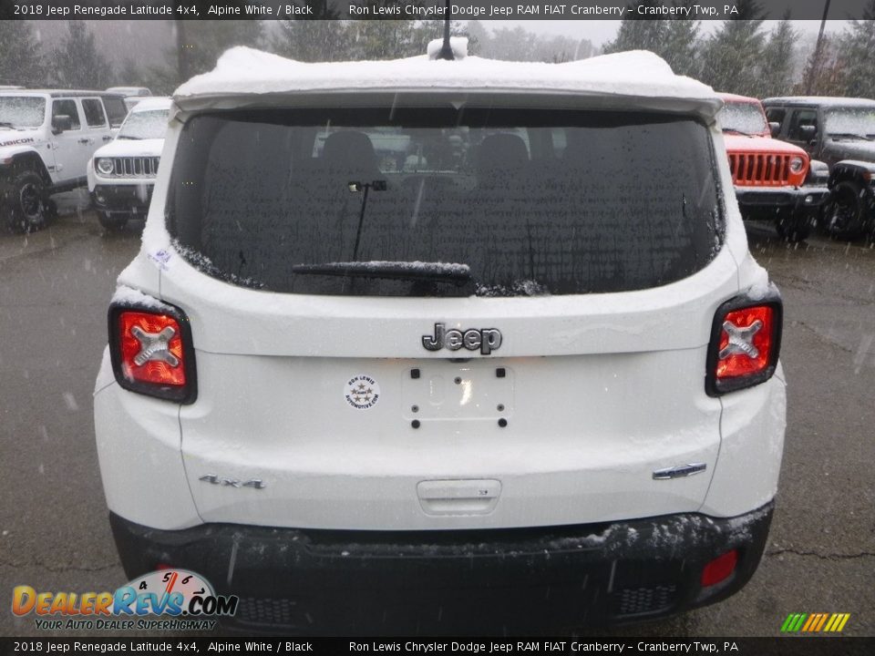 2018 Jeep Renegade Latitude 4x4 Alpine White / Black Photo #4