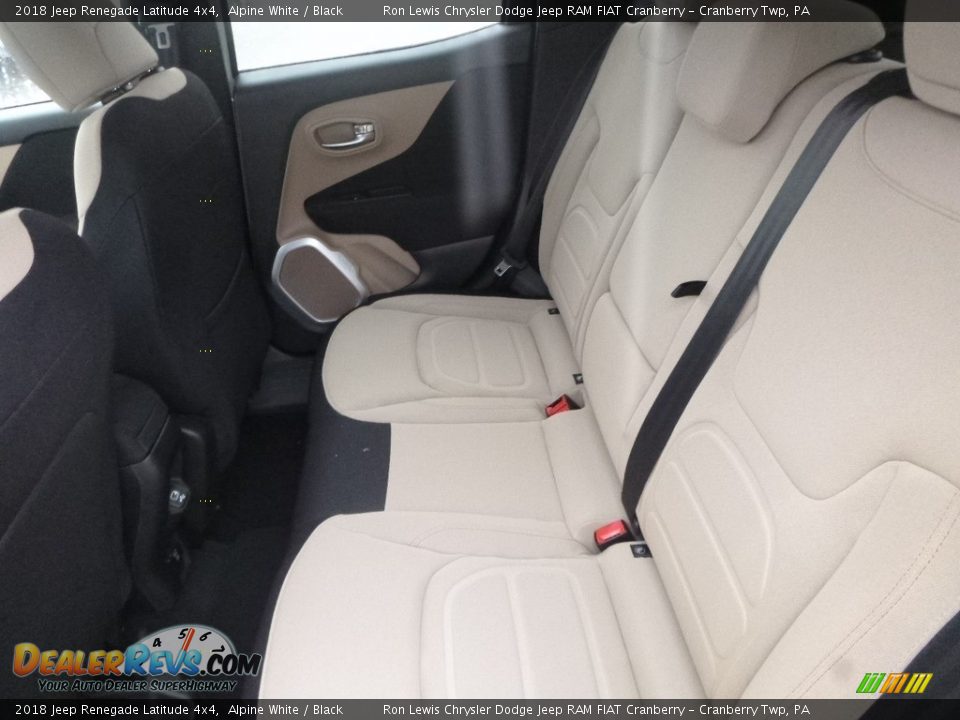 2018 Jeep Renegade Latitude 4x4 Alpine White / Black Photo #12