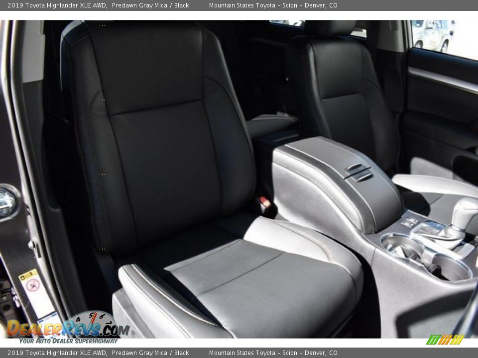 2019 Toyota Highlander XLE AWD Predawn Gray Mica / Black Photo #13