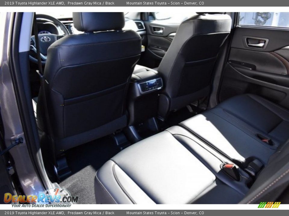2019 Toyota Highlander XLE AWD Predawn Gray Mica / Black Photo #14
