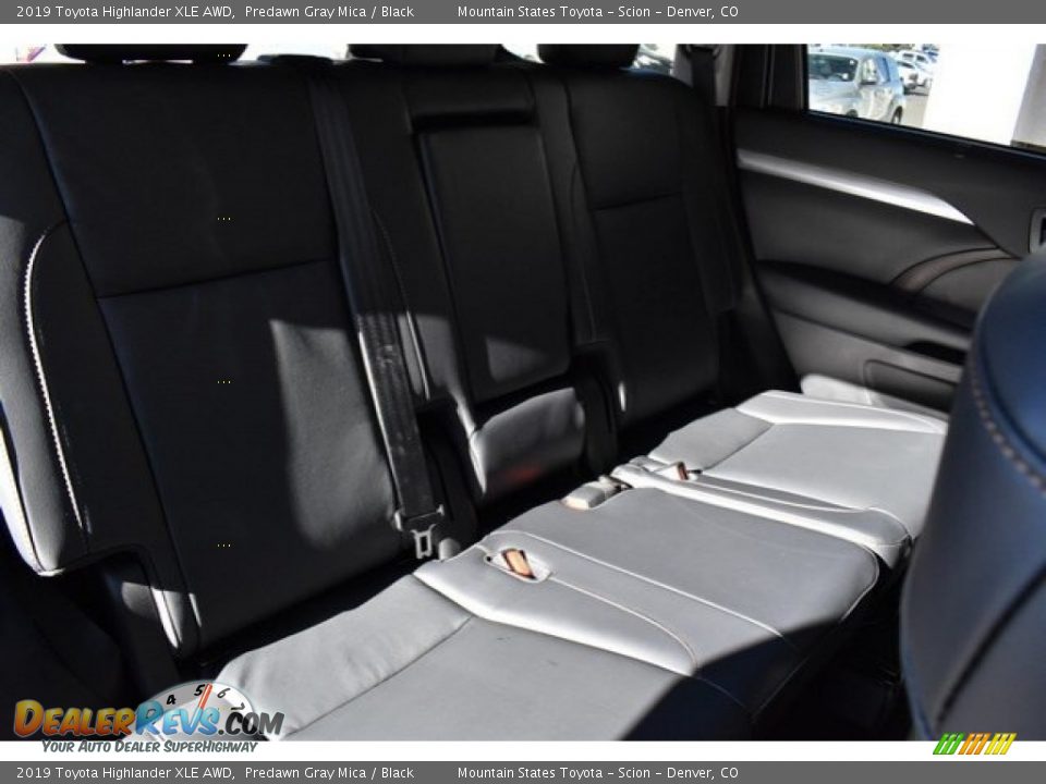 2019 Toyota Highlander XLE AWD Predawn Gray Mica / Black Photo #20