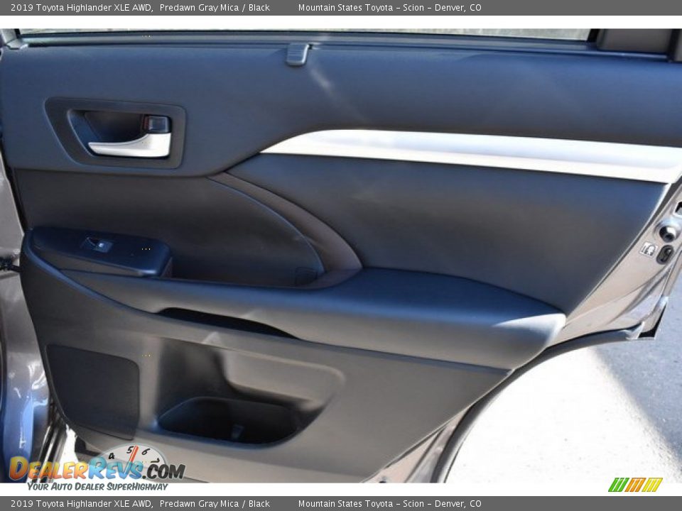 2019 Toyota Highlander XLE AWD Predawn Gray Mica / Black Photo #26