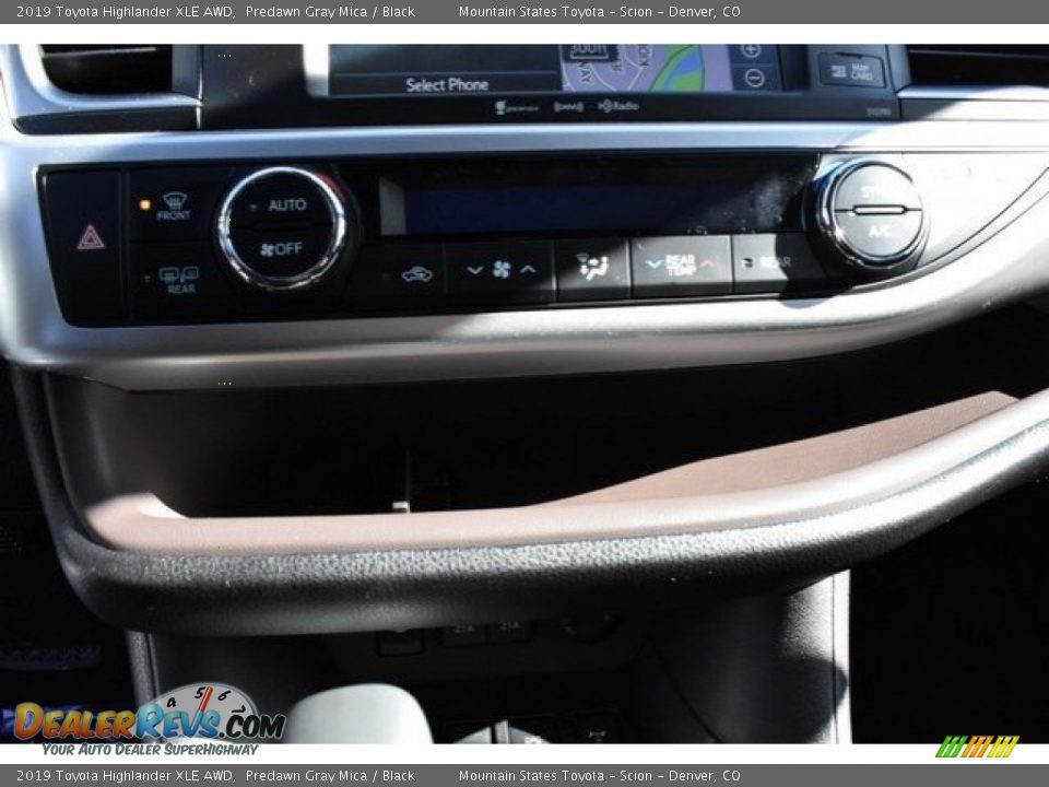 2019 Toyota Highlander XLE AWD Predawn Gray Mica / Black Photo #32