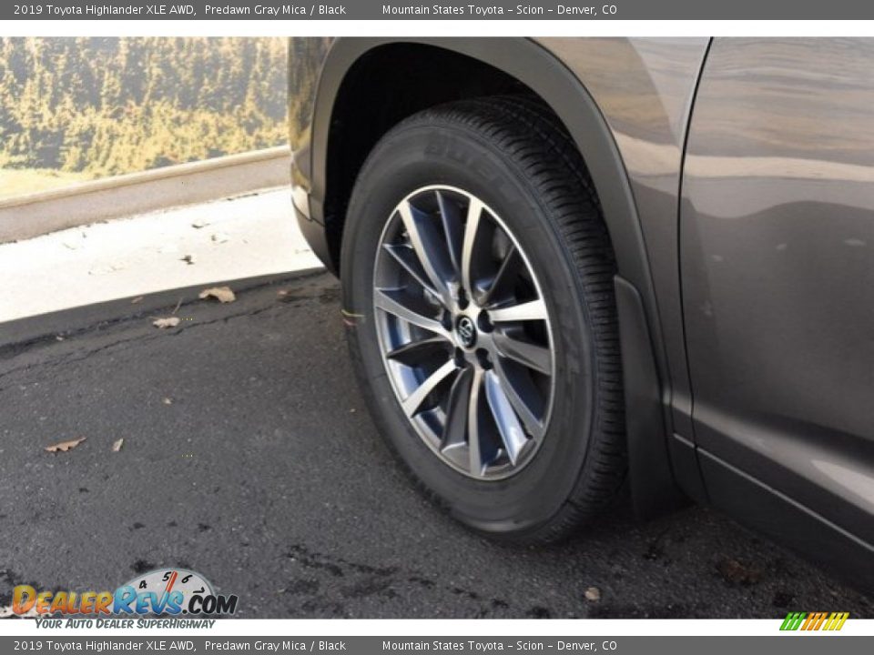 2019 Toyota Highlander XLE AWD Predawn Gray Mica / Black Photo #35