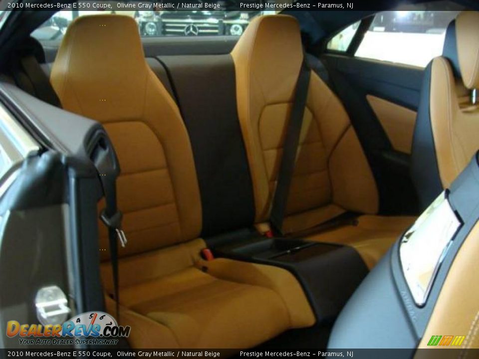 2010 Mercedes-Benz E 550 Coupe Olivine Gray Metallic / Natural Beige Photo #13