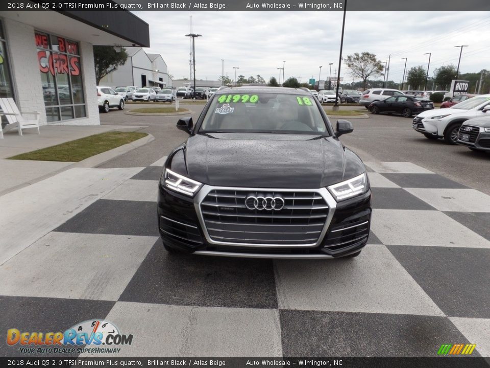 2018 Audi Q5 2.0 TFSI Premium Plus quattro Brilliant Black / Atlas Beige Photo #2
