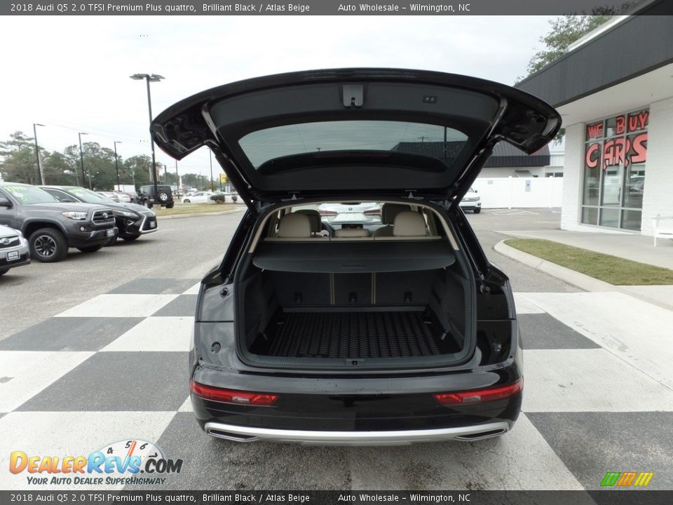 2018 Audi Q5 2.0 TFSI Premium Plus quattro Brilliant Black / Atlas Beige Photo #5