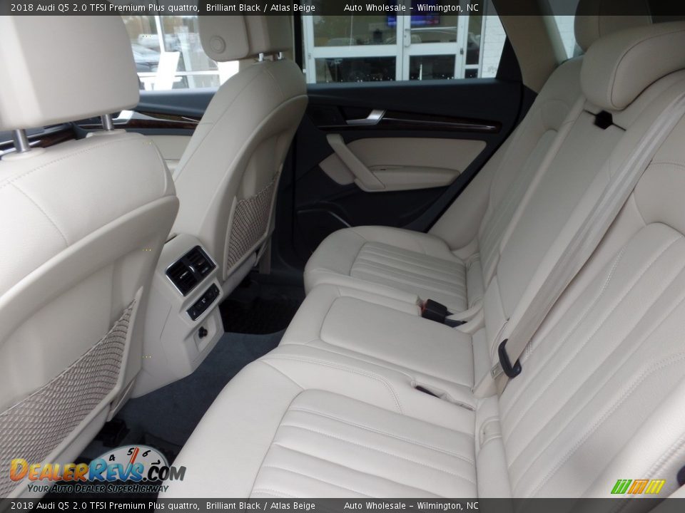 2018 Audi Q5 2.0 TFSI Premium Plus quattro Brilliant Black / Atlas Beige Photo #12