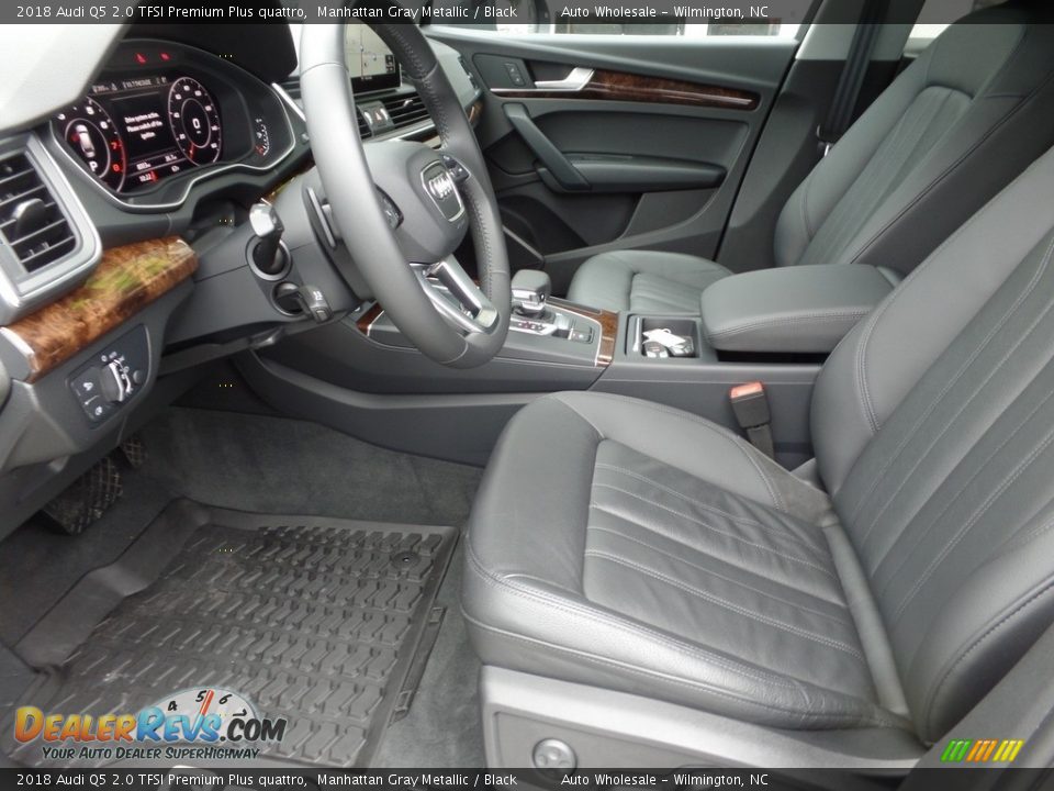 Front Seat of 2018 Audi Q5 2.0 TFSI Premium Plus quattro Photo #10