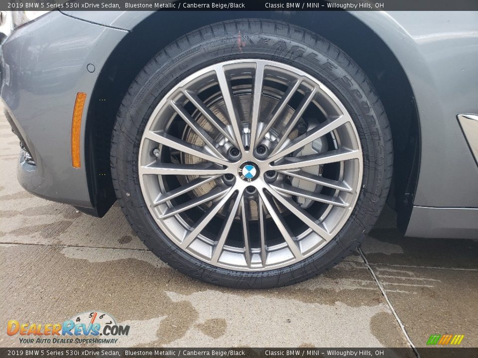 2019 BMW 5 Series 530i xDrive Sedan Wheel Photo #3