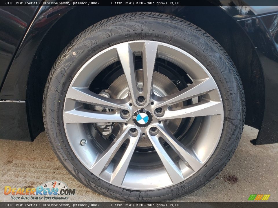 2018 BMW 3 Series 330i xDrive Sedan Jet Black / Black Photo #3