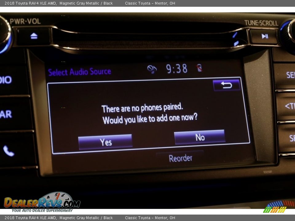 2018 Toyota RAV4 XLE AWD Magnetic Gray Metallic / Black Photo #11