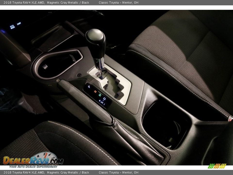 2018 Toyota RAV4 XLE AWD Magnetic Gray Metallic / Black Photo #13