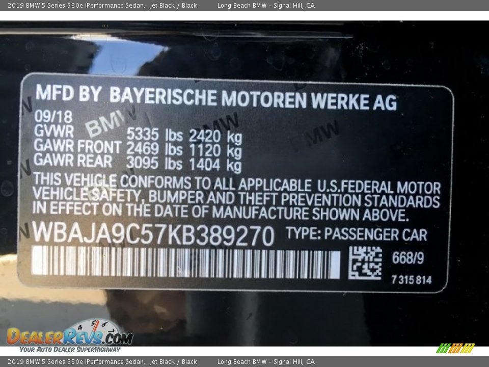 2019 BMW 5 Series 530e iPerformance Sedan Jet Black / Black Photo #11