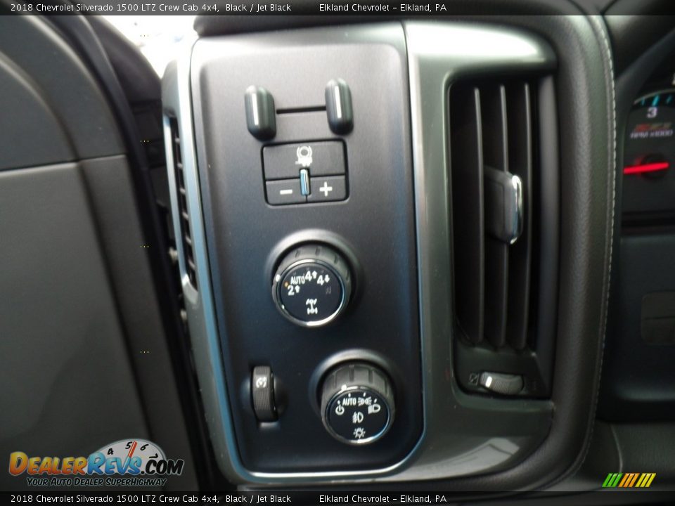 2018 Chevrolet Silverado 1500 LTZ Crew Cab 4x4 Black / Jet Black Photo #26