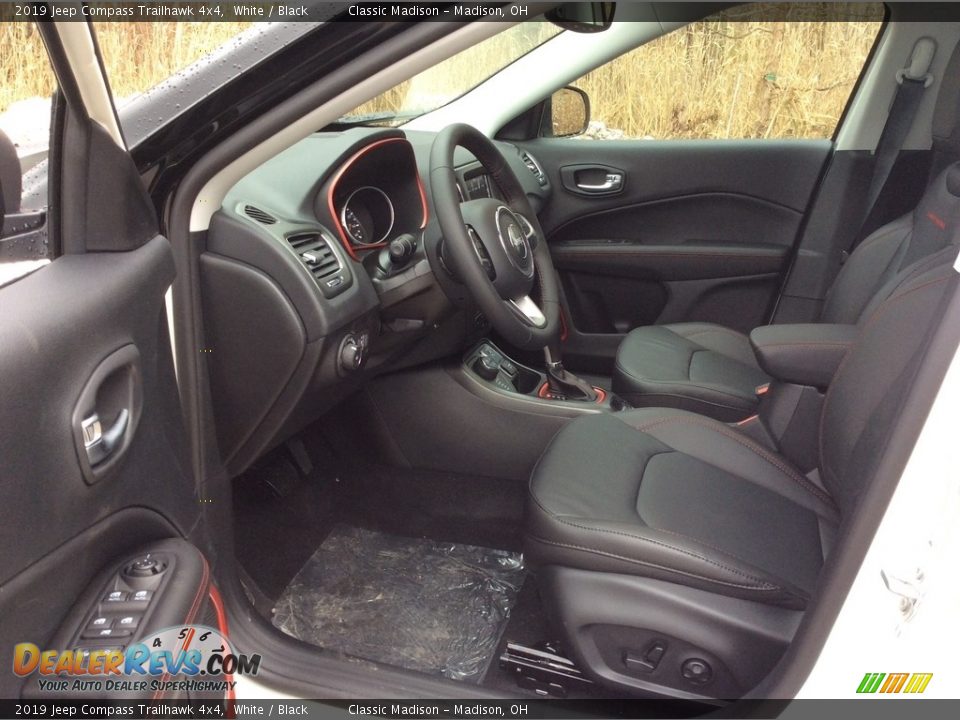 Black Interior - 2019 Jeep Compass Trailhawk 4x4 Photo #9
