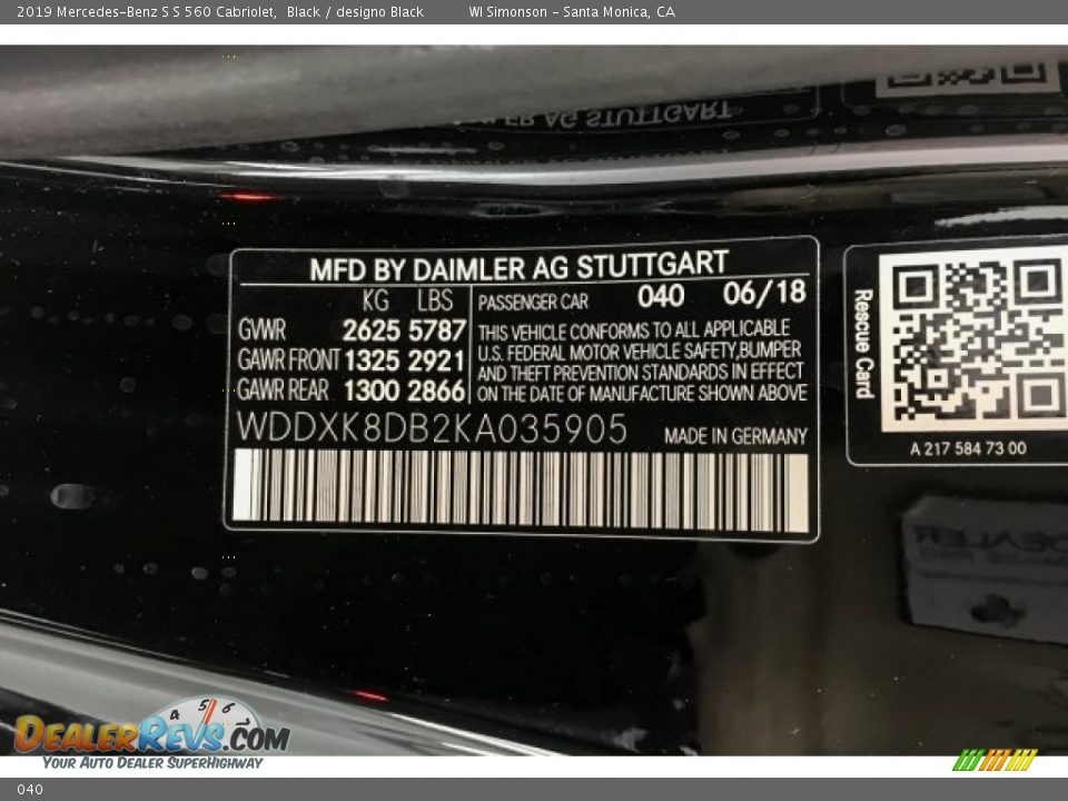 Mercedes-Benz Color Code 040 Black