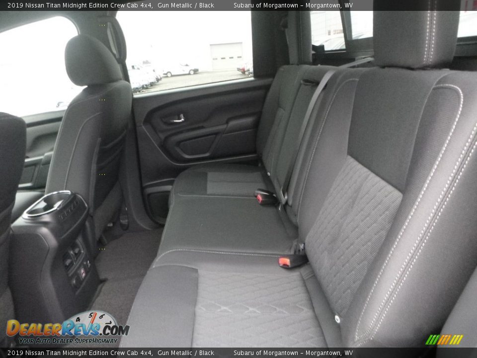 2019 Nissan Titan Midnight Edition Crew Cab 4x4 Gun Metallic / Black Photo #12
