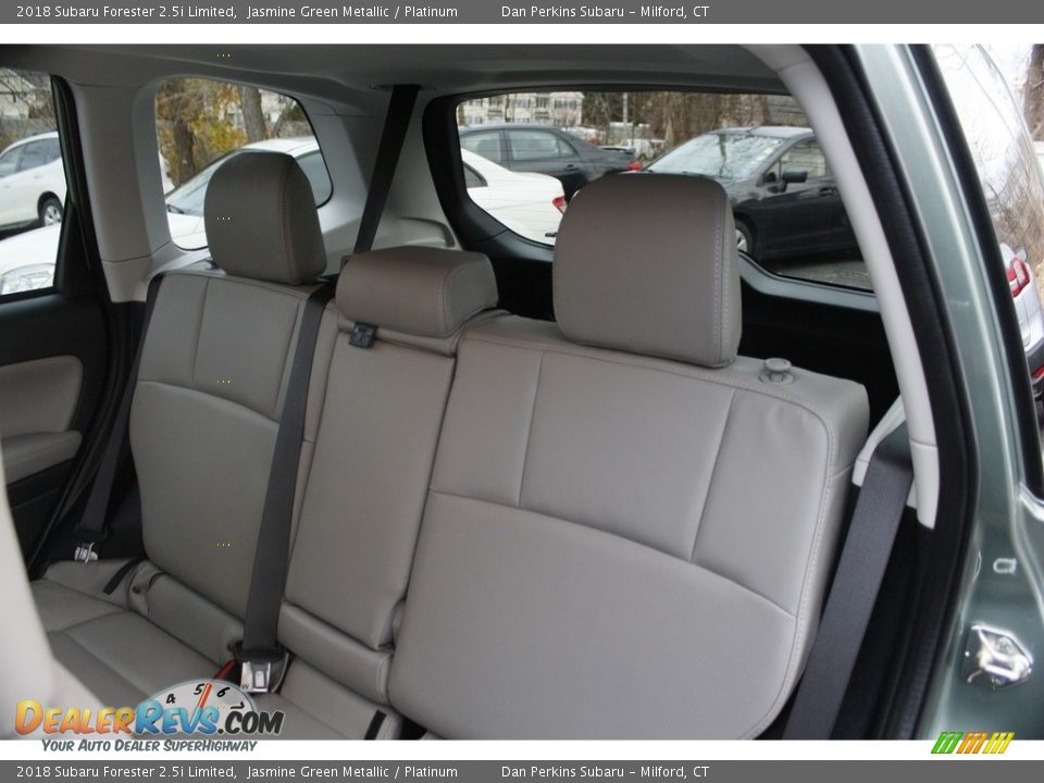 2018 Subaru Forester 2.5i Limited Jasmine Green Metallic / Platinum Photo #17