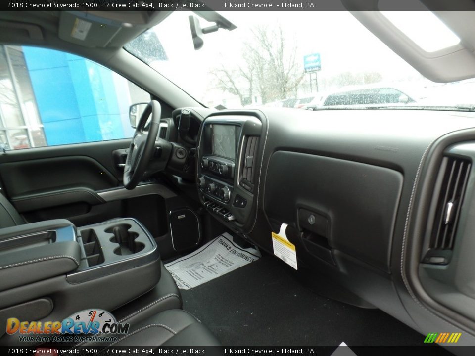 2018 Chevrolet Silverado 1500 LTZ Crew Cab 4x4 Black / Jet Black Photo #17