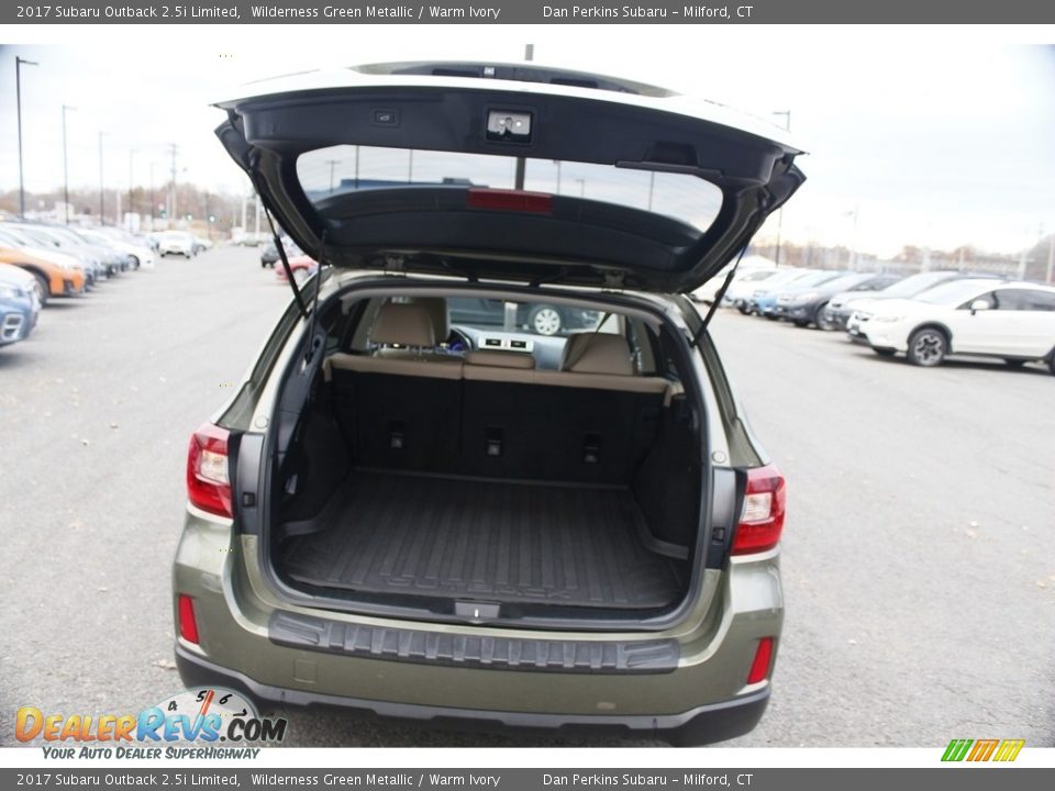 2017 Subaru Outback 2.5i Limited Wilderness Green Metallic / Warm Ivory Photo #8
