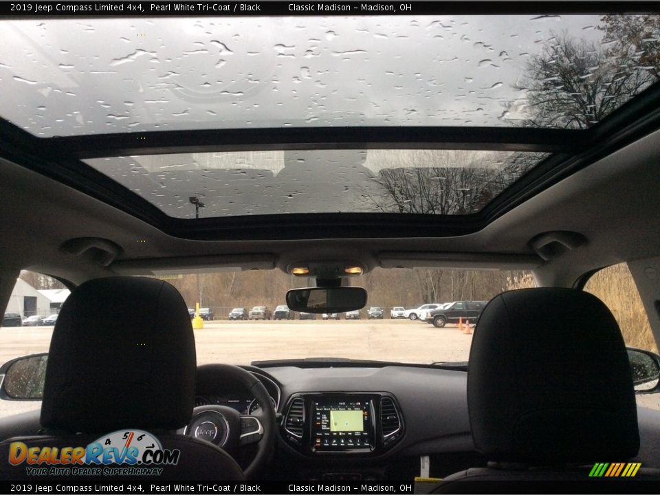 2019 Jeep Compass Limited 4x4 Pearl White Tri–Coat / Black Photo #18