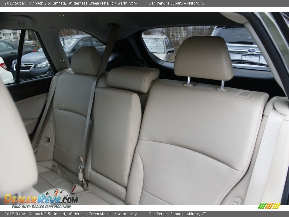 2017 Subaru Outback 2.5i Limited Wilderness Green Metallic / Warm Ivory Photo #16