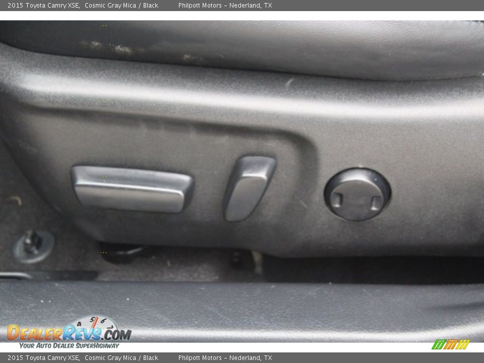 2015 Toyota Camry XSE Cosmic Gray Mica / Black Photo #16