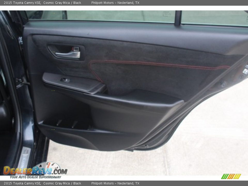 2015 Toyota Camry XSE Cosmic Gray Mica / Black Photo #29