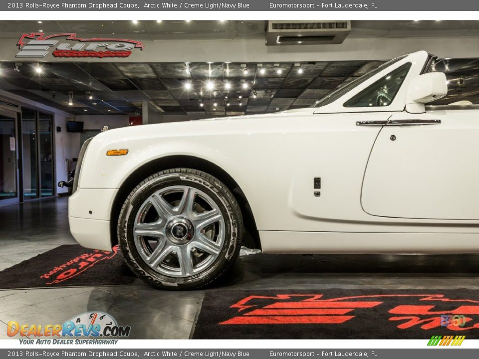2013 Rolls-Royce Phantom Drophead Coupe Arctic White / Creme Light/Navy Blue Photo #24