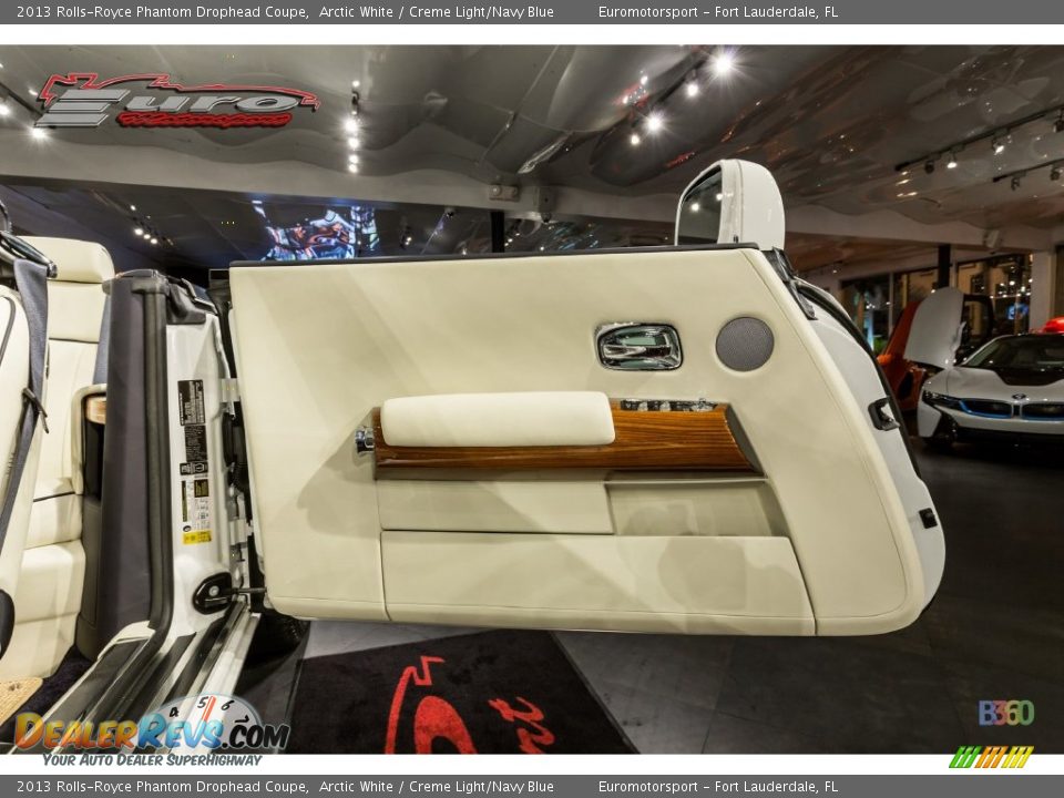 2013 Rolls-Royce Phantom Drophead Coupe Arctic White / Creme Light/Navy Blue Photo #40
