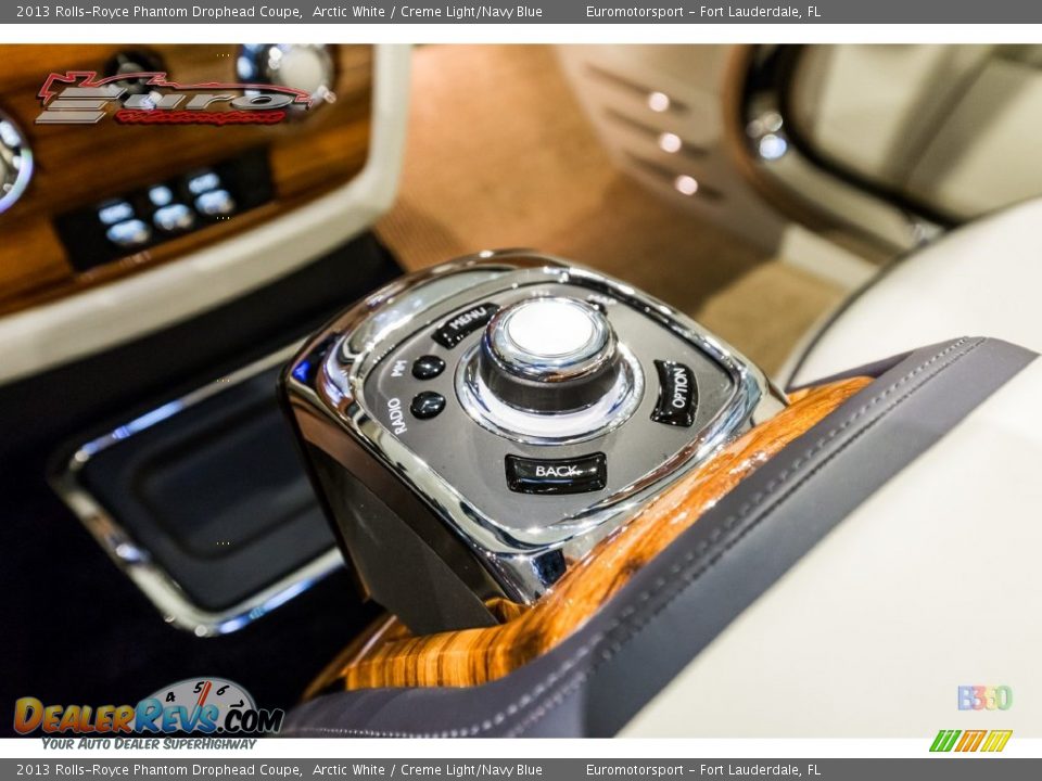 2013 Rolls-Royce Phantom Drophead Coupe Arctic White / Creme Light/Navy Blue Photo #56