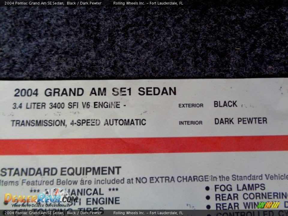 2004 Pontiac Grand Am SE Sedan Black / Dark Pewter Photo #30