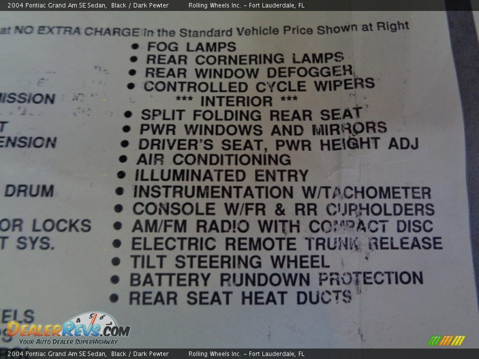 2004 Pontiac Grand Am SE Sedan Black / Dark Pewter Photo #32