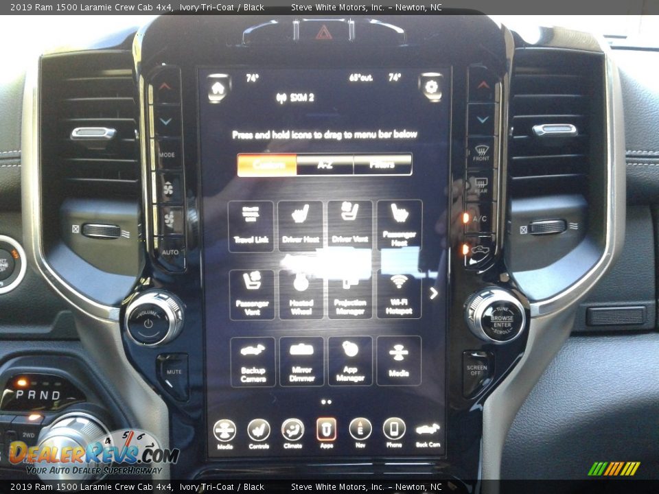 2019 Ram 1500 Laramie Crew Cab 4x4 Ivory Tri–Coat / Black Photo #28