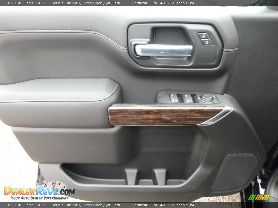 Door Panel of 2019 GMC Sierra 1500 SLE Double Cab 4WD Photo #13