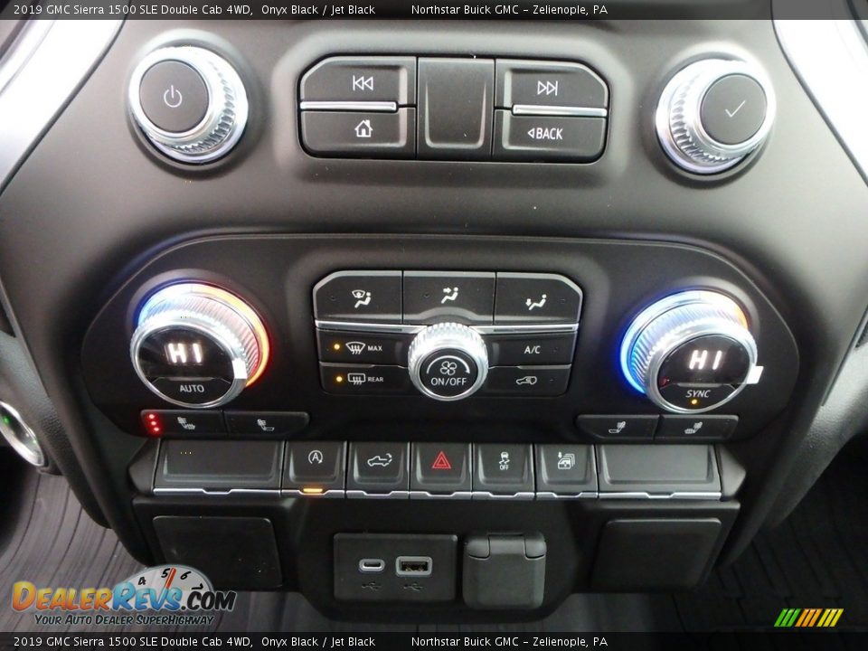 Controls of 2019 GMC Sierra 1500 SLE Double Cab 4WD Photo #19