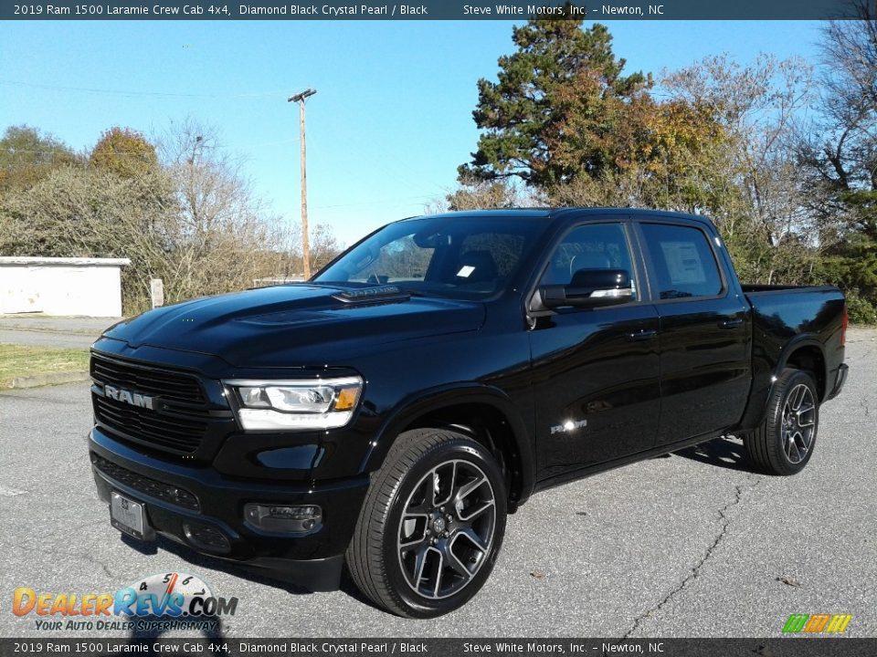 2019 Ram 1500 Laramie Crew Cab 4x4 Diamond Black Crystal Pearl / Black Photo #2