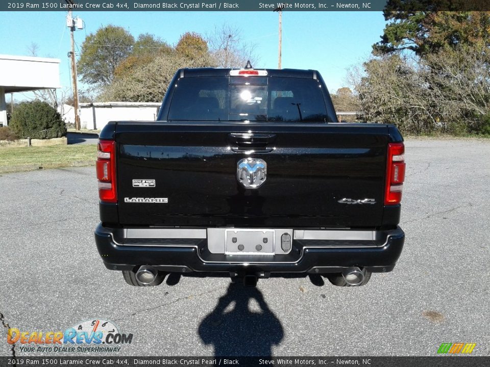 2019 Ram 1500 Laramie Crew Cab 4x4 Diamond Black Crystal Pearl / Black Photo #7