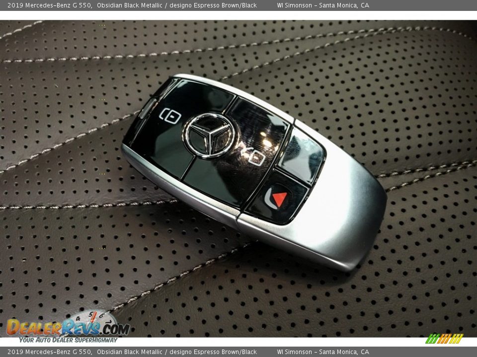 Keys of 2019 Mercedes-Benz G 550 Photo #11