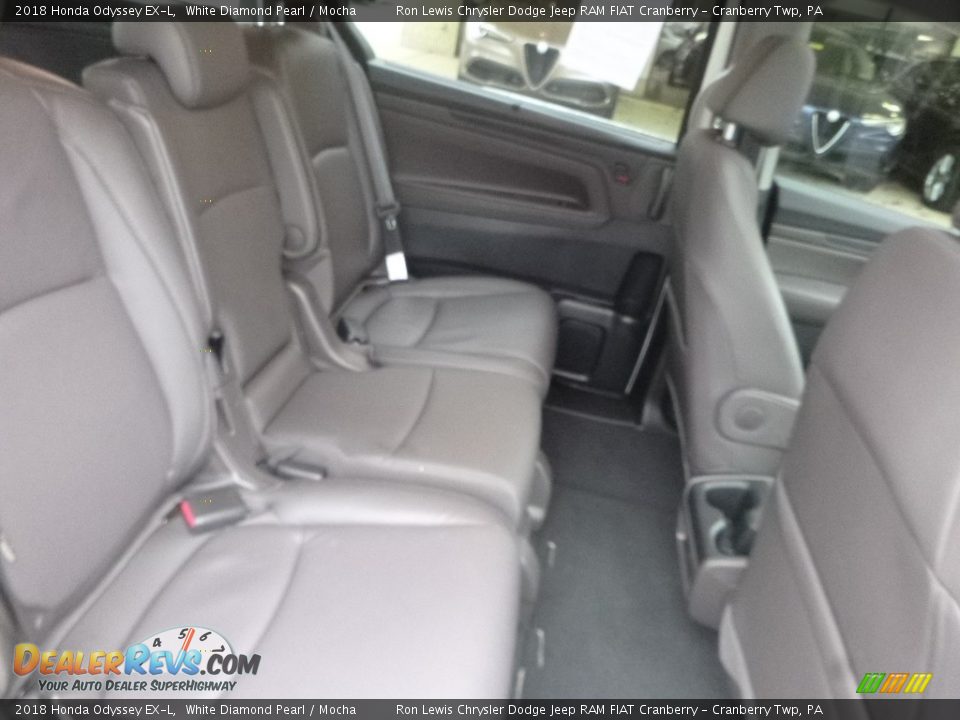 2018 Honda Odyssey EX-L White Diamond Pearl / Mocha Photo #10